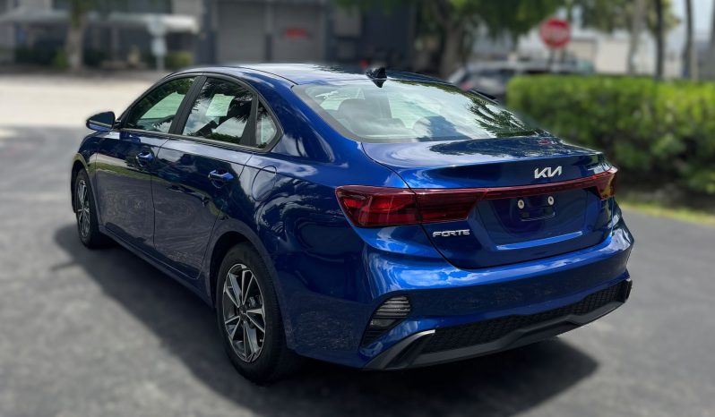 
								2023 KIA FORTE SEDAN full									