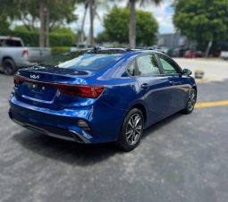 
										2023 KIA FORTE SEDAN full									