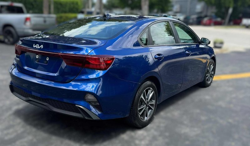 
								2023 KIA FORTE SEDAN full									