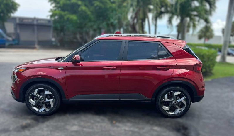 
								2024 HYUNDAI VENUE SUV full									