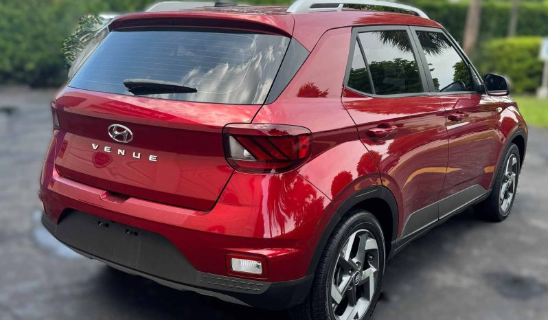 
								2024 HYUNDAI VENUE SUV full									
