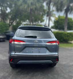
										2025 TOYOTA COROLLA CROSS SUV full									